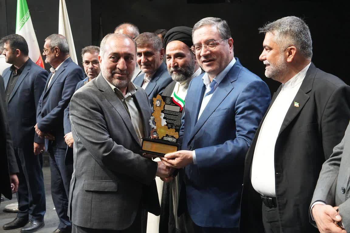 آلبوم تصویری / تجلیل از سرمایههای فرهنگی، اقتصادی و اجتماعی آذربایجانغربی