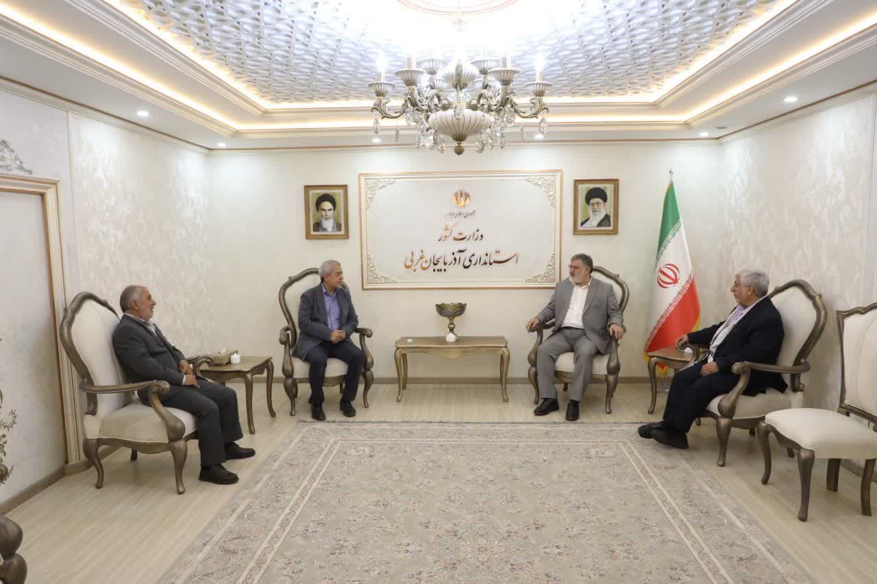 دیدار رئیس ستاد توسعه و بازسازی عتبات عالیات با استاندار آذربایجانغربی + تصاویر