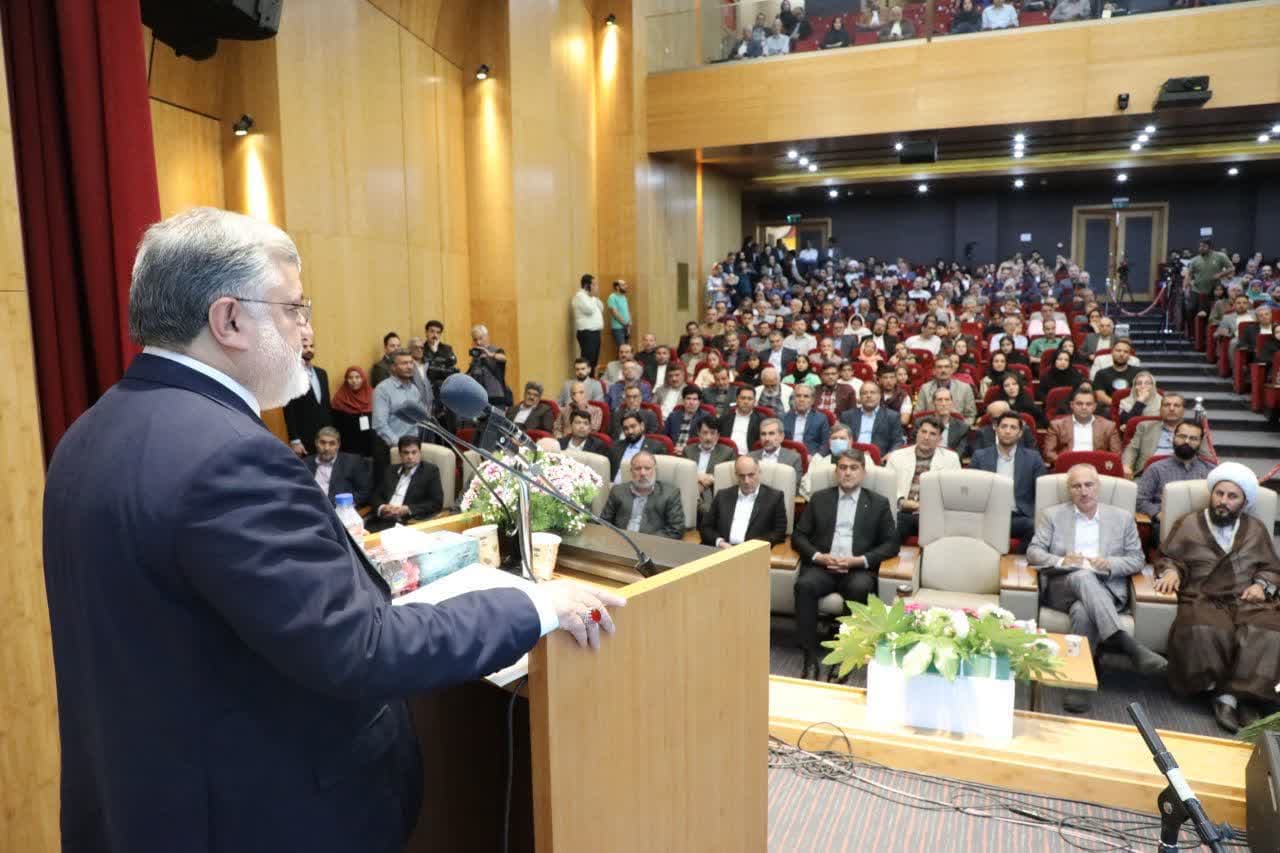 آلبوم تصویری / برگزاری آیین اختتامیه نهمین همایش بین المللی شمس و مولانا در خوی