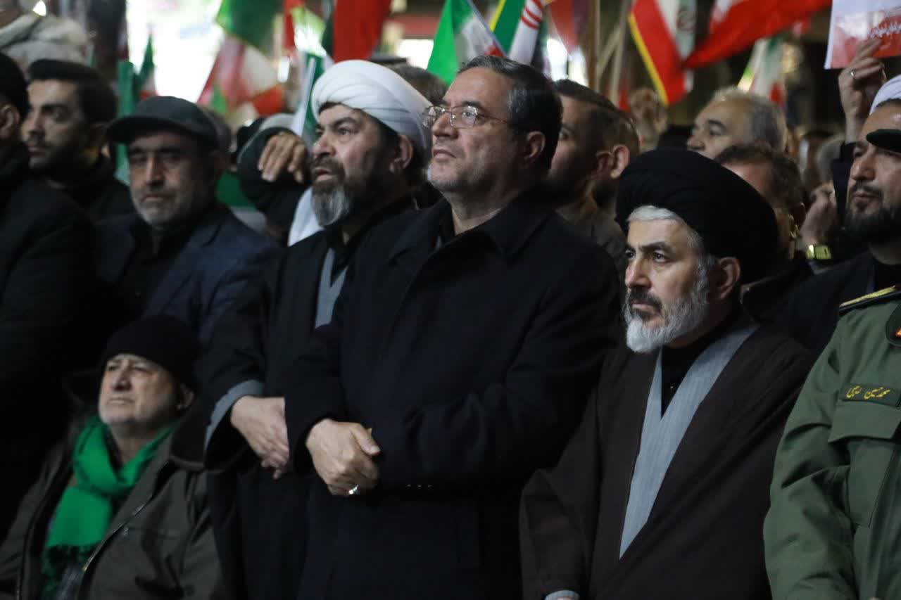 تداوم تجمعات شبانه مردم ارومیه + تصاویر