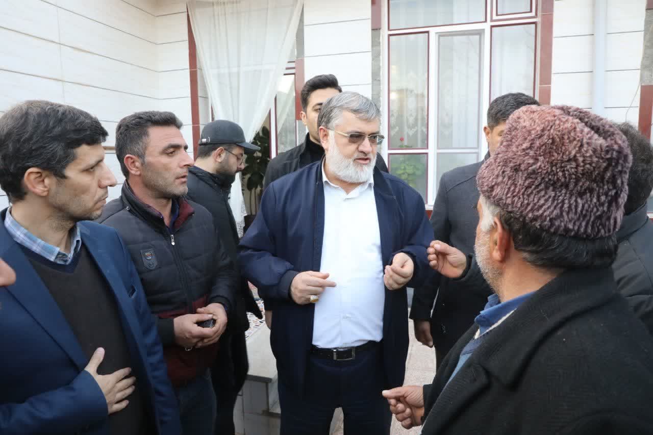 آلبوم تصویری / بازدید استاندار آذربایجانغربی و رئیس سازمان مدیریت بحران کشور از مناطق زلزله زده شهرستان خوی