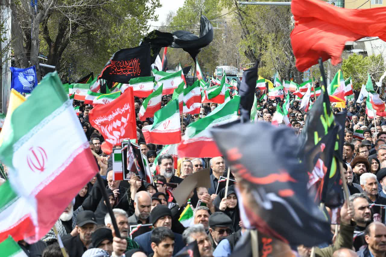 آلبوم تصویری / خروش یکپارچه مردم و مسئولان آذربایجان‌غربی در اربعین شهادت قائد امت اسلامی