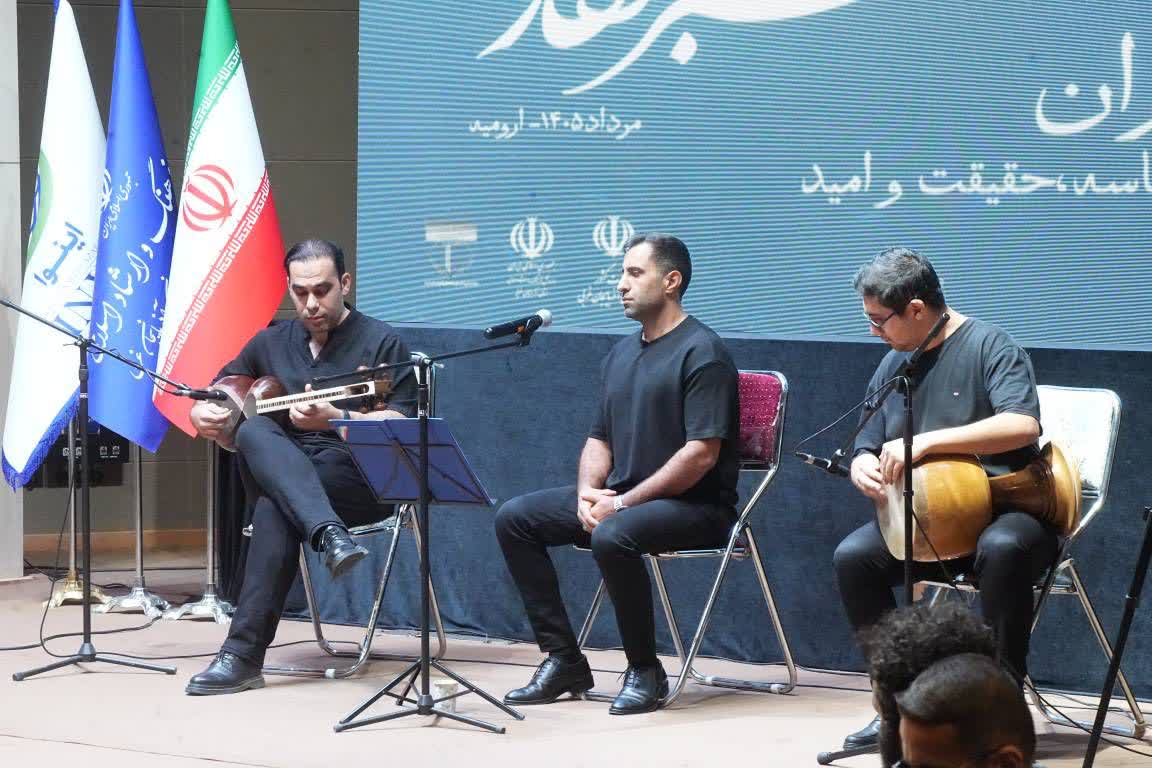 آیینی برای روایتگران توسعه در آذربایجانغربی + تصاویر