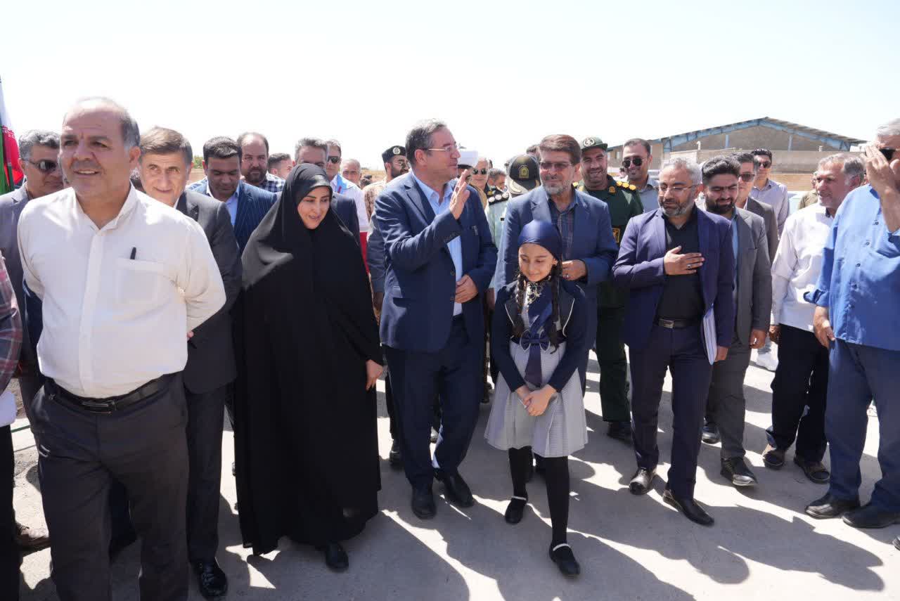 افتتاح مجتمع فرمانداری و ادارات شهرستان باروق + تصاویر