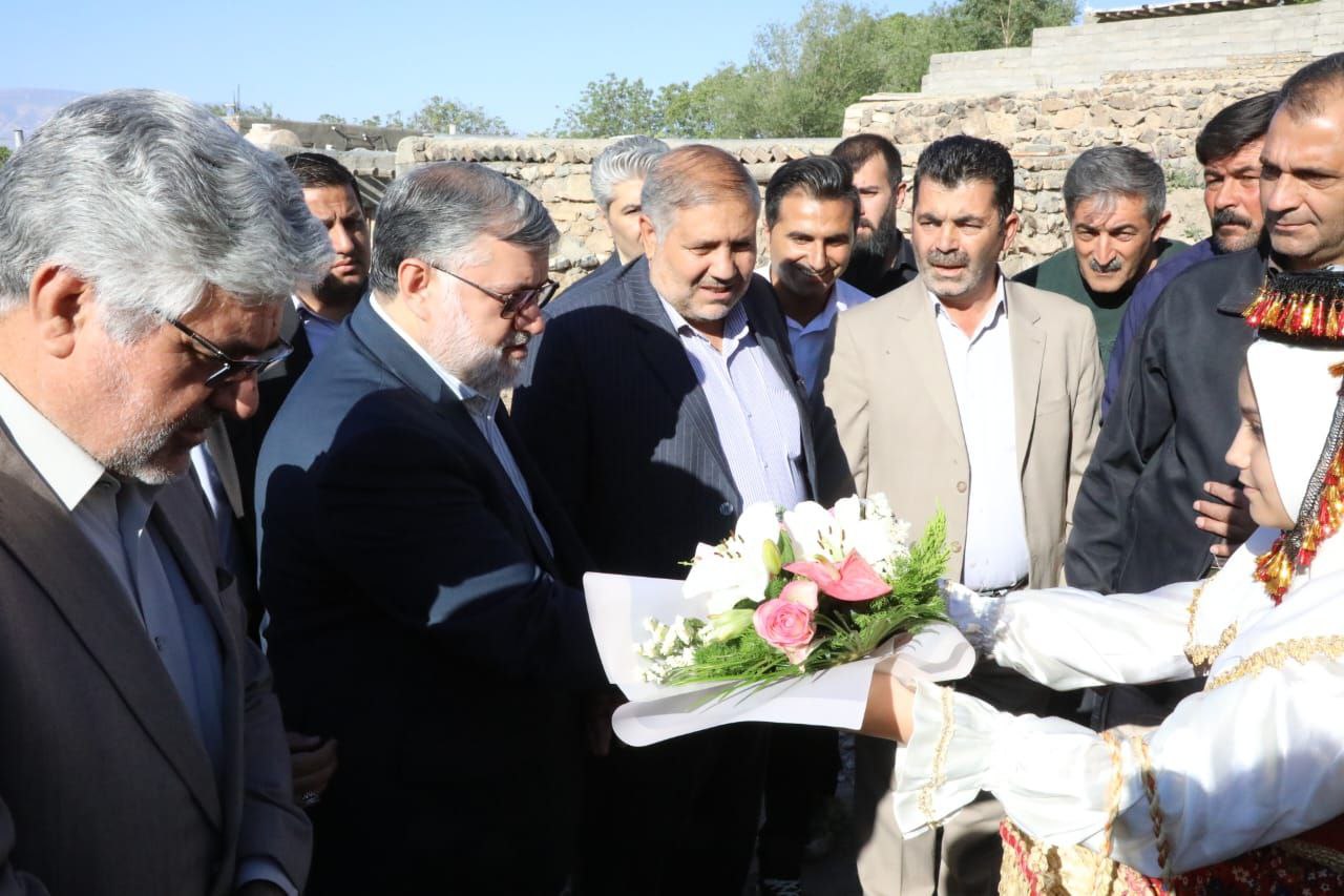 آلبوم تصویری / چهاردهمین سفر شهرستانی استاندار آذربایجان غربی؛ مقصد شهرستان ماکو (1)