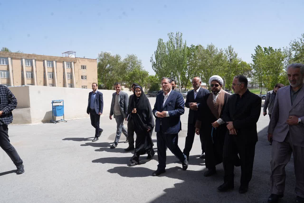 بازدید استاندار آذربایجانغربی از دانشگاه فرهنگیان استان + تصاویر