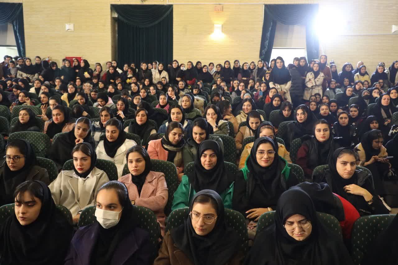 آلبوم تصویری / برگزاری آیین گرامیداشت 16 آذر و روز دانشجو در دانشگاه ارومیه