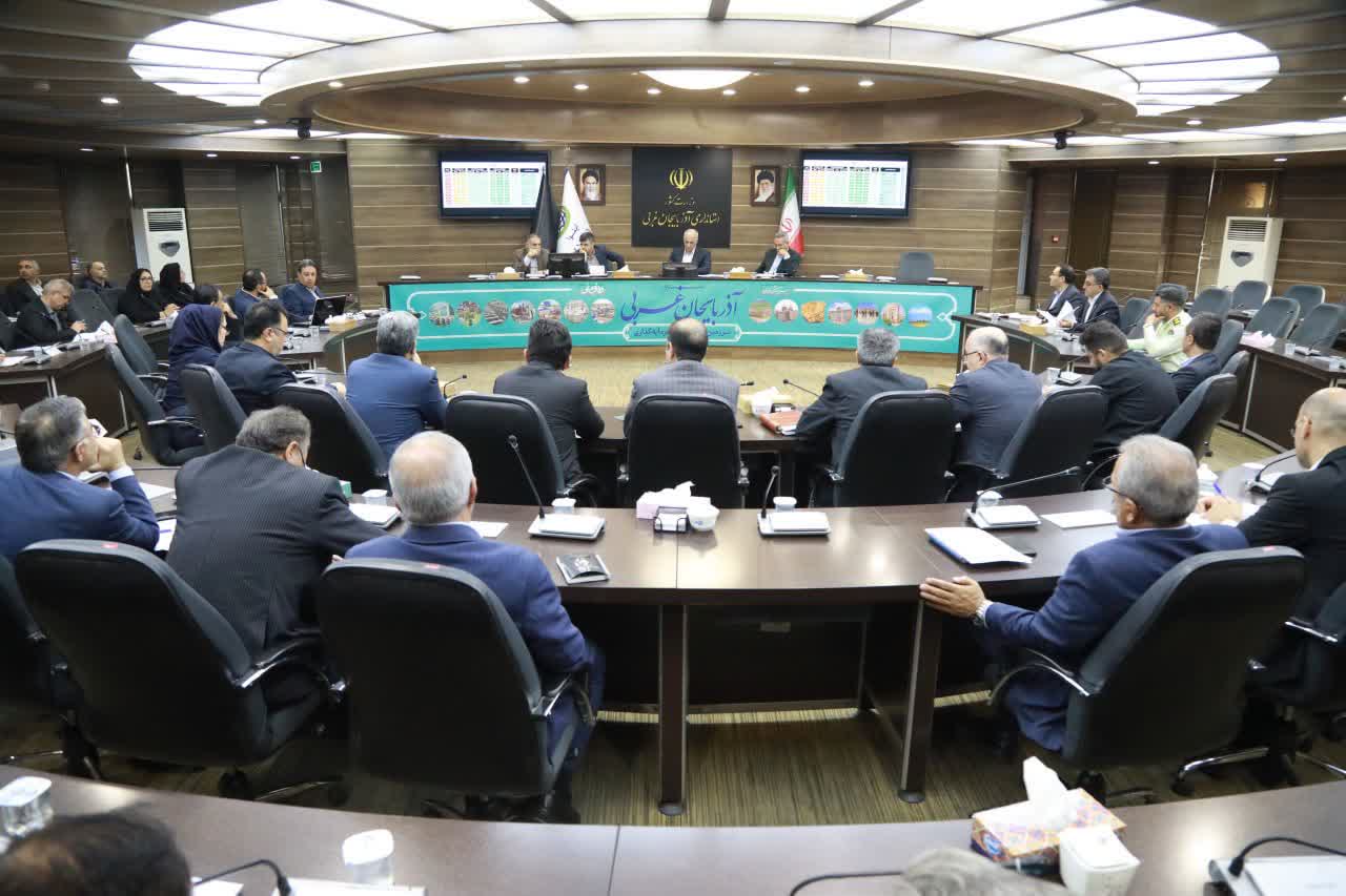 برگزاری جلسه کارگروه اقتصادی، اشتغال و سرمایهگذاری آذربایجانغربی + تصاویر