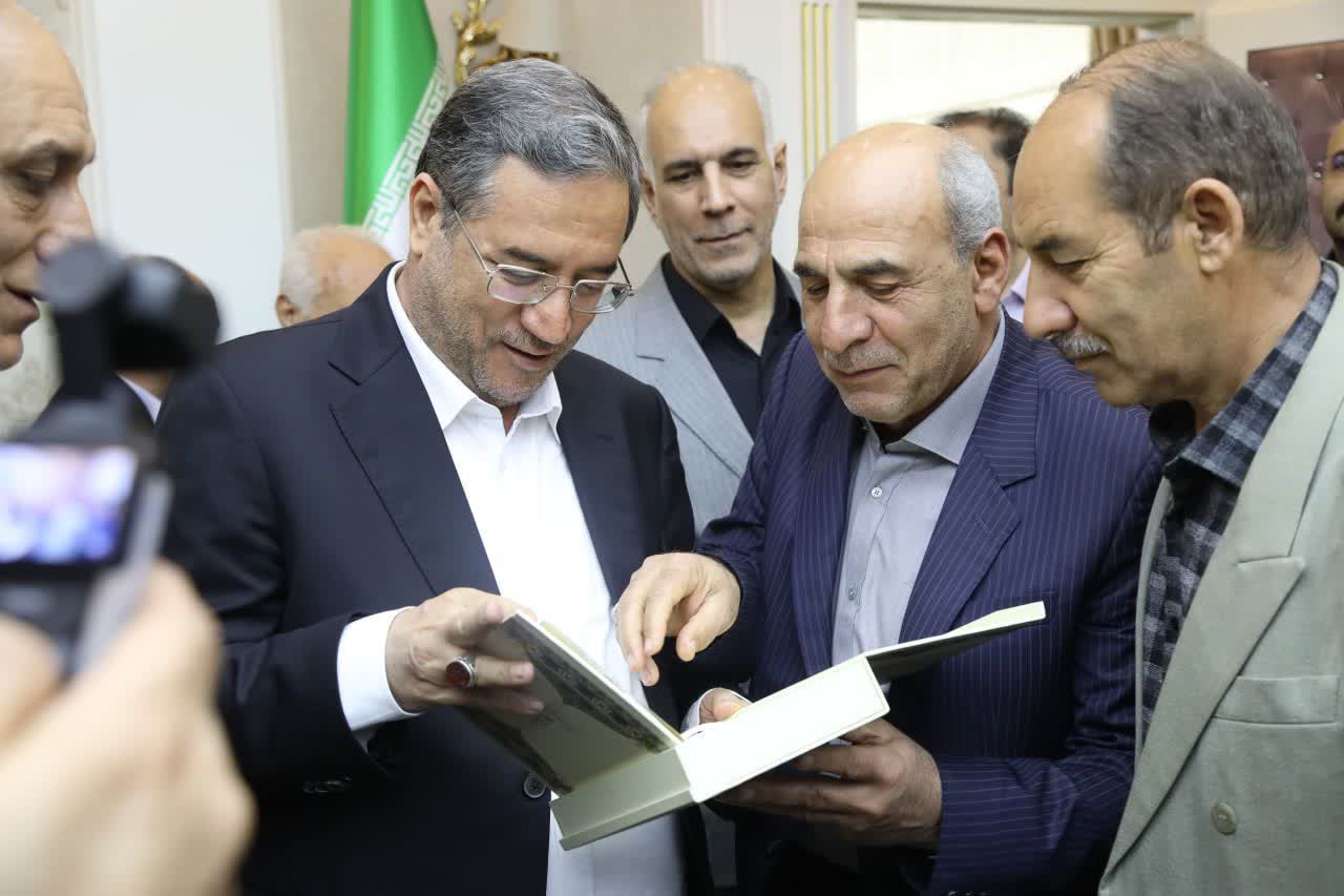 قدردانی استاندار آذربایجان‌غربی از مجاهدت اقتصادی بخش خصوصی در ایام جنگ رمضان