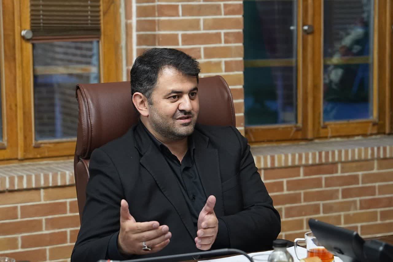 دیدار شهردار و مدیران شهرداری ارومیه با استاندار آذربایجان‌غربی + تصاویر