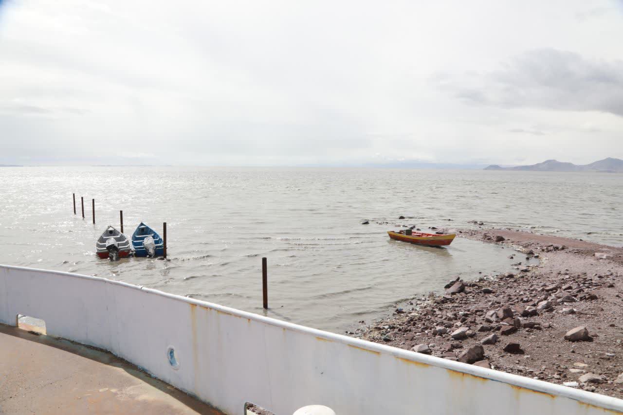 بازدید معاون رئیس‌جمهور و استاندار آذربایجان‌غربی از آخرین وضعیت دریاچه ارومیه