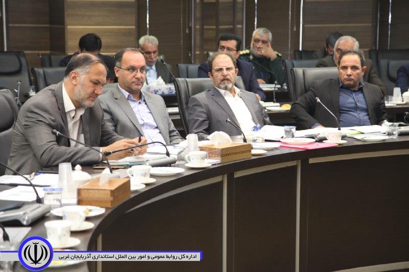 استاندار آذربایجان غربی: دستگاه های متولی ساماندهی کودکان کار فعالتر عمل کنند