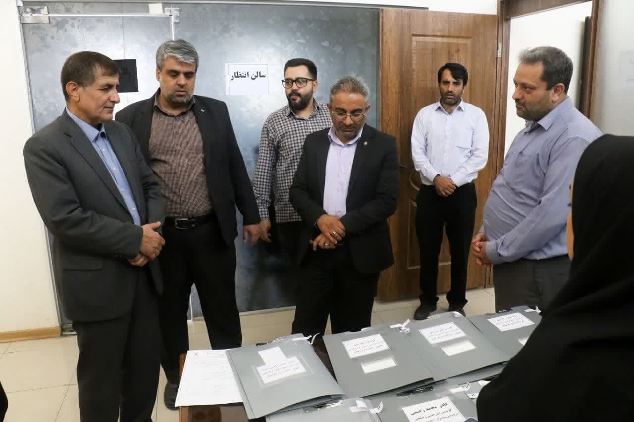 بازدید معاون توسعه مدیریت و منابع استاندار آذربایجانغربی از روند ارزیابی تکمیلی آزمون مشترک فراگیر دستگاههای اجرایی