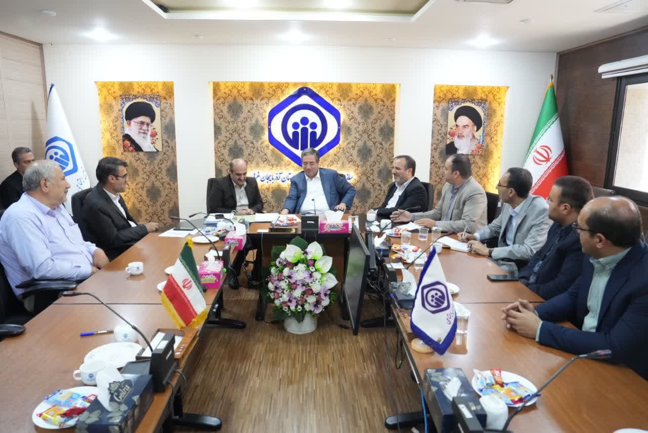 آلبوم تصویری / بازدید استاندار آذربایجانغربی از اداره کل تأمین اجتماعی استان