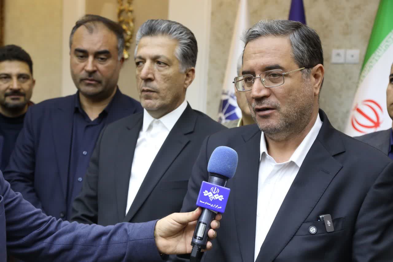 قدردانی استاندار آذربایجان‌غربی از مجاهدت اقتصادی بخش خصوصی در ایام جنگ رمضان