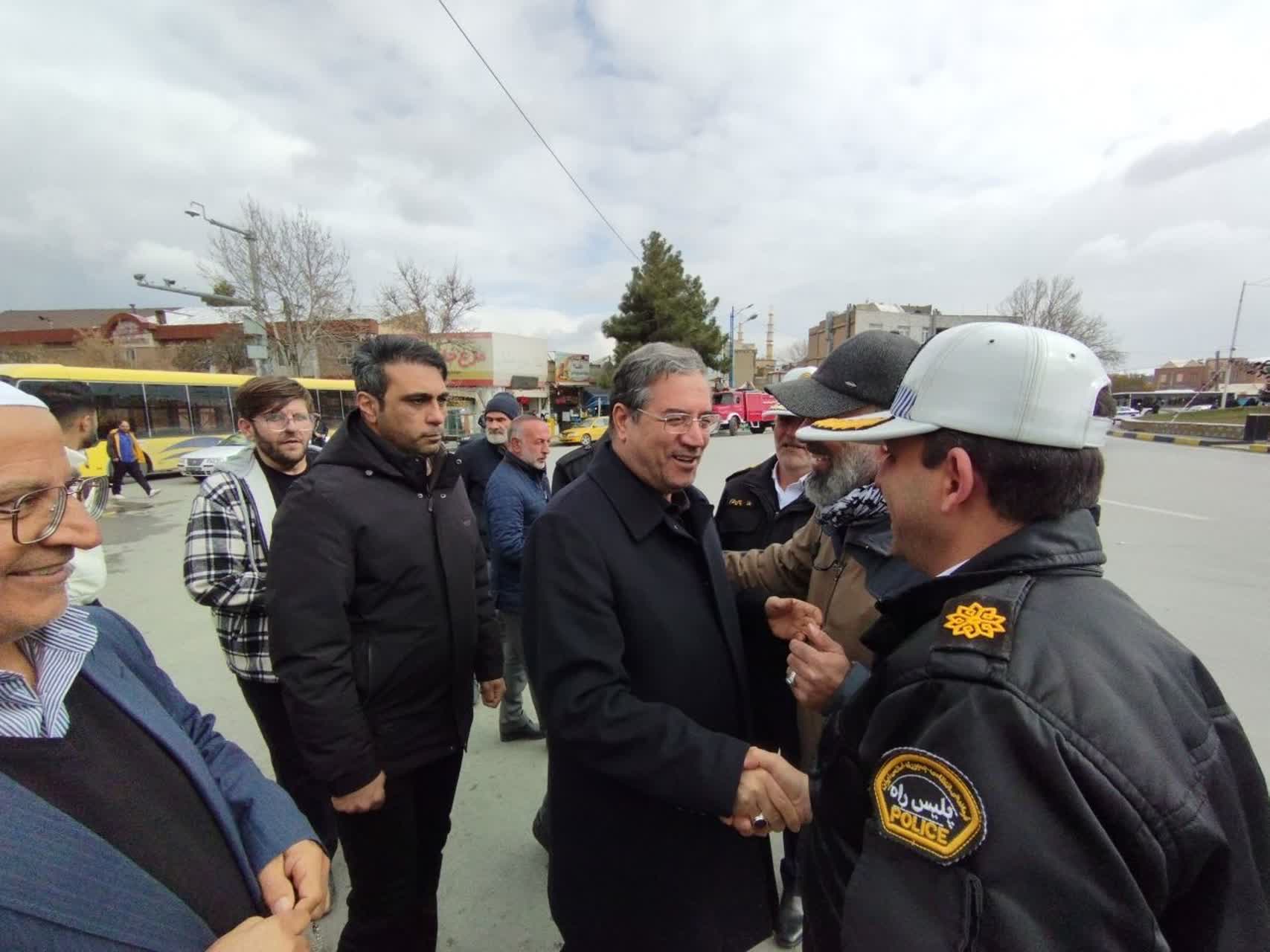 بازدید استاندار آذربایجان‌غربی از بازار ارومیه + تصاویر