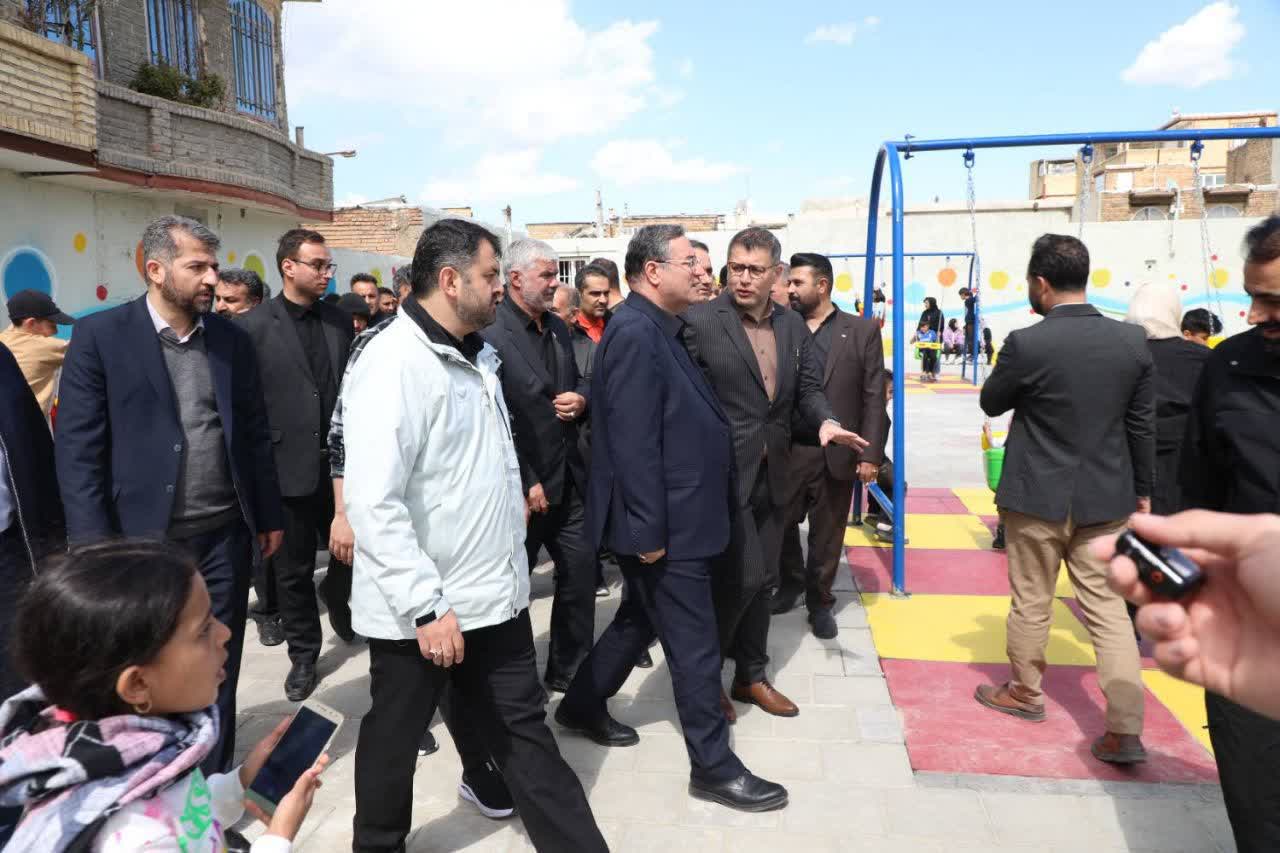 آلبوم تصویری / برگزاری آیین افتتاح پروژه بوستان محله‌ای شهیده رها حیدری در ارومیه