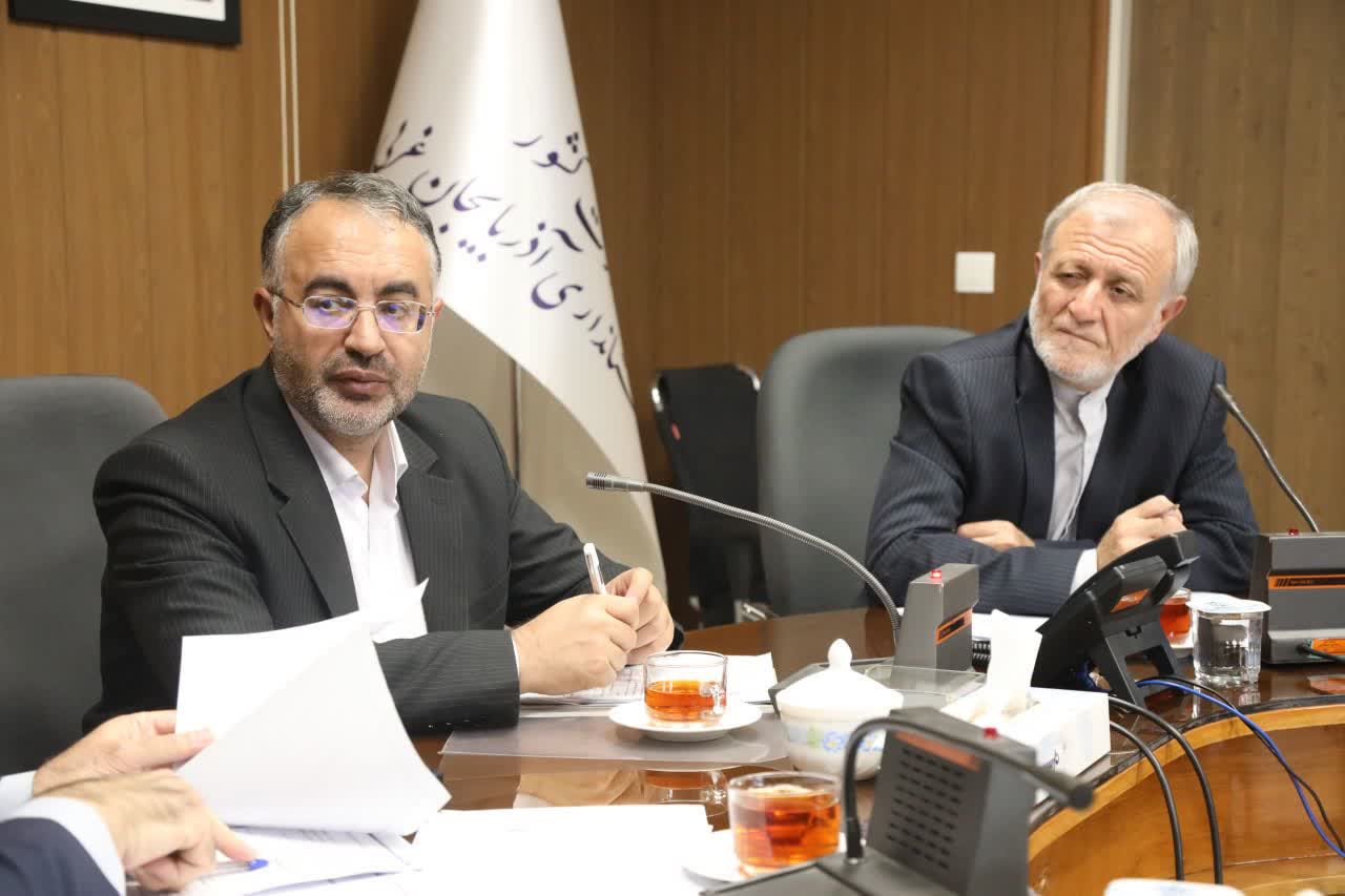 تأکید معاون سیاسی استاندار آذربایجانغربی بر تأمین مواد اولیه دارویی