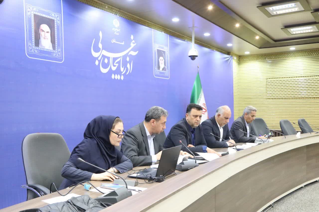 برگزاری جلسه گروه کاری اشتغال آذربایجان‌غربی + تصاویر