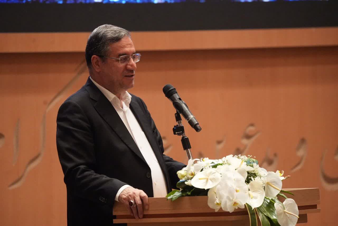 آلبوم تصویری / برگزاری آیین تجلیل از سیمبانان و دکل‌بانان صنعت برق آذربایجان‌غربی