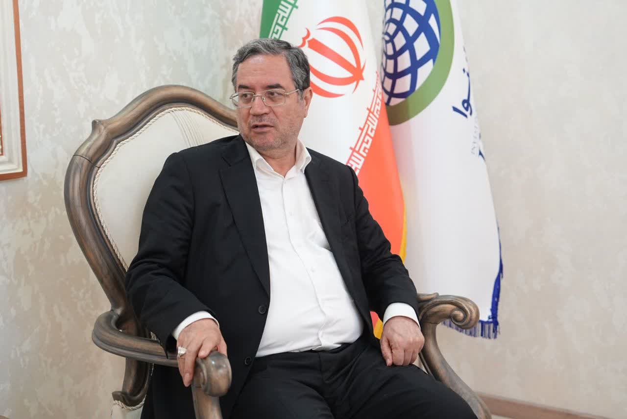 دیدار معاون وزیر راه و شهرسازی با استاندار آذربایجان‌غربی + تصاویر