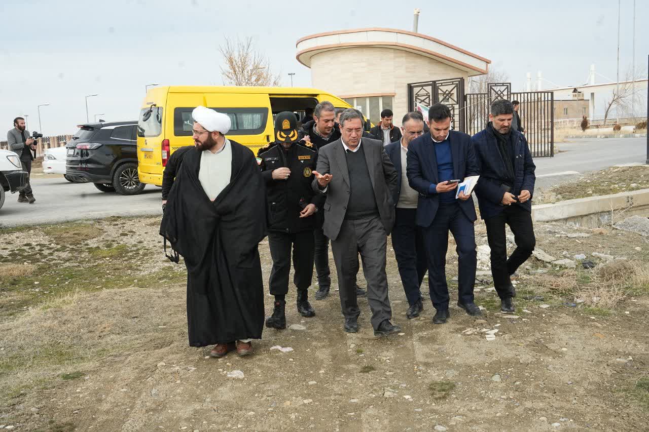 بازدید استاندار آذربایجان‌غربی از پروژه مرکز لجستیک و بندر خشک شهرستان نقده + تصاویر