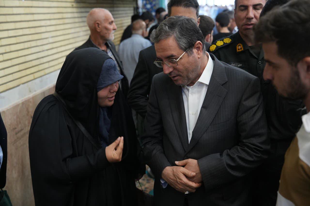 آلبوم تصویری / حضور استاندار آذربایجانغربی در آیین نماز جمعه ارومیه