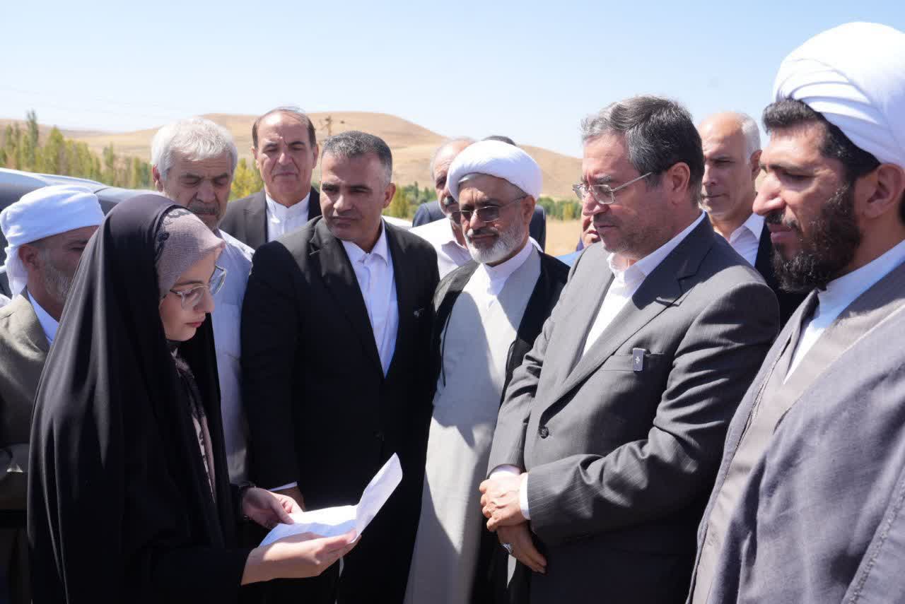 آغاز سفر استاندار آذربایجانغربی به شهرستان تکاب + تصاویر