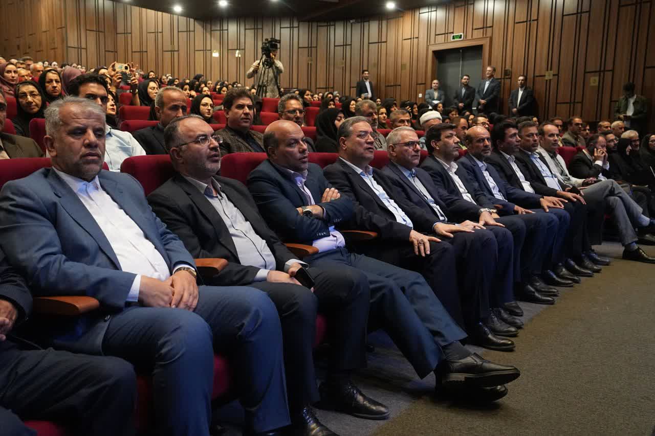 همافزایی برای ساختن آیندهای روشن در مسیر تعلیم و تربیت