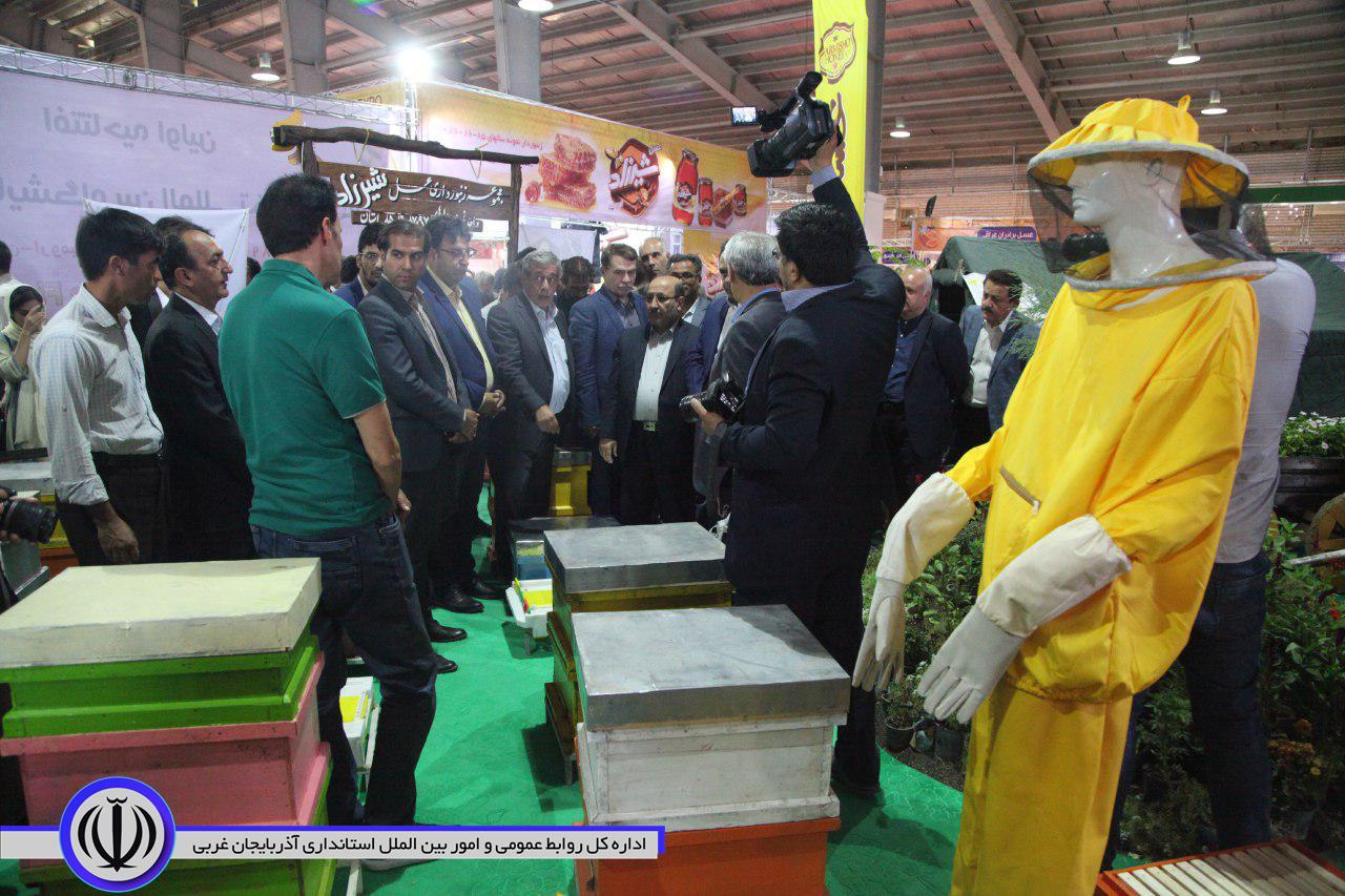 افتتاح نخستین جشنواره و نمایشگاه بینالمللی و تخصصی عسل ارومیه با حضور مصطفوی معاون سیاسی امنیتی واجتماعی استاندار آذربایجان غربی
