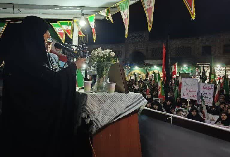 سی‌امین شب پاسداری مردم ارومیه از خیابان‌ها در تجمع شبانه مردمی + تصاویر