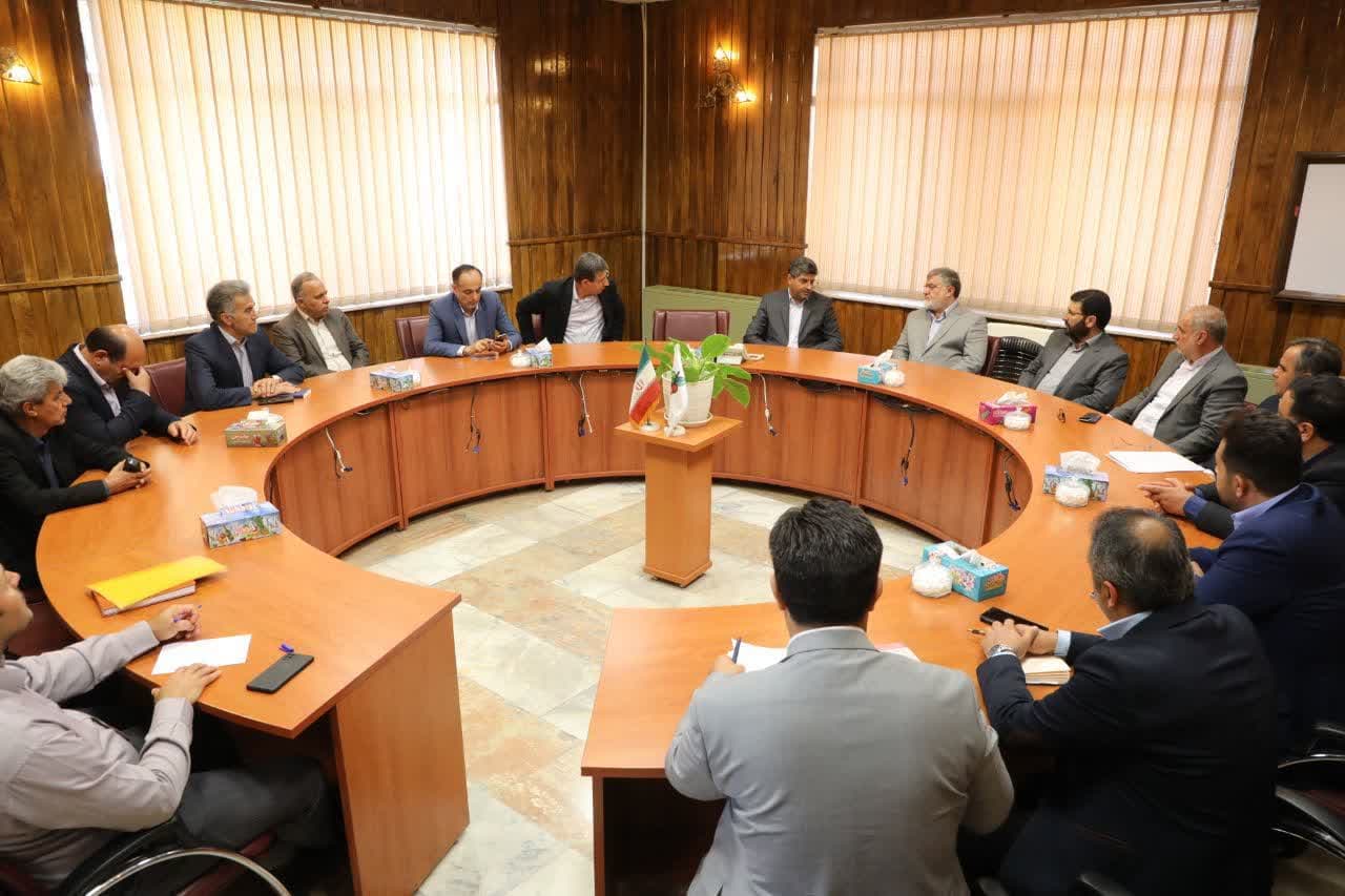 آلبوم تصویری / بازدید استاندار آذربایجان غربی از کارخانه های سیمان و پاکدیس ارومیه