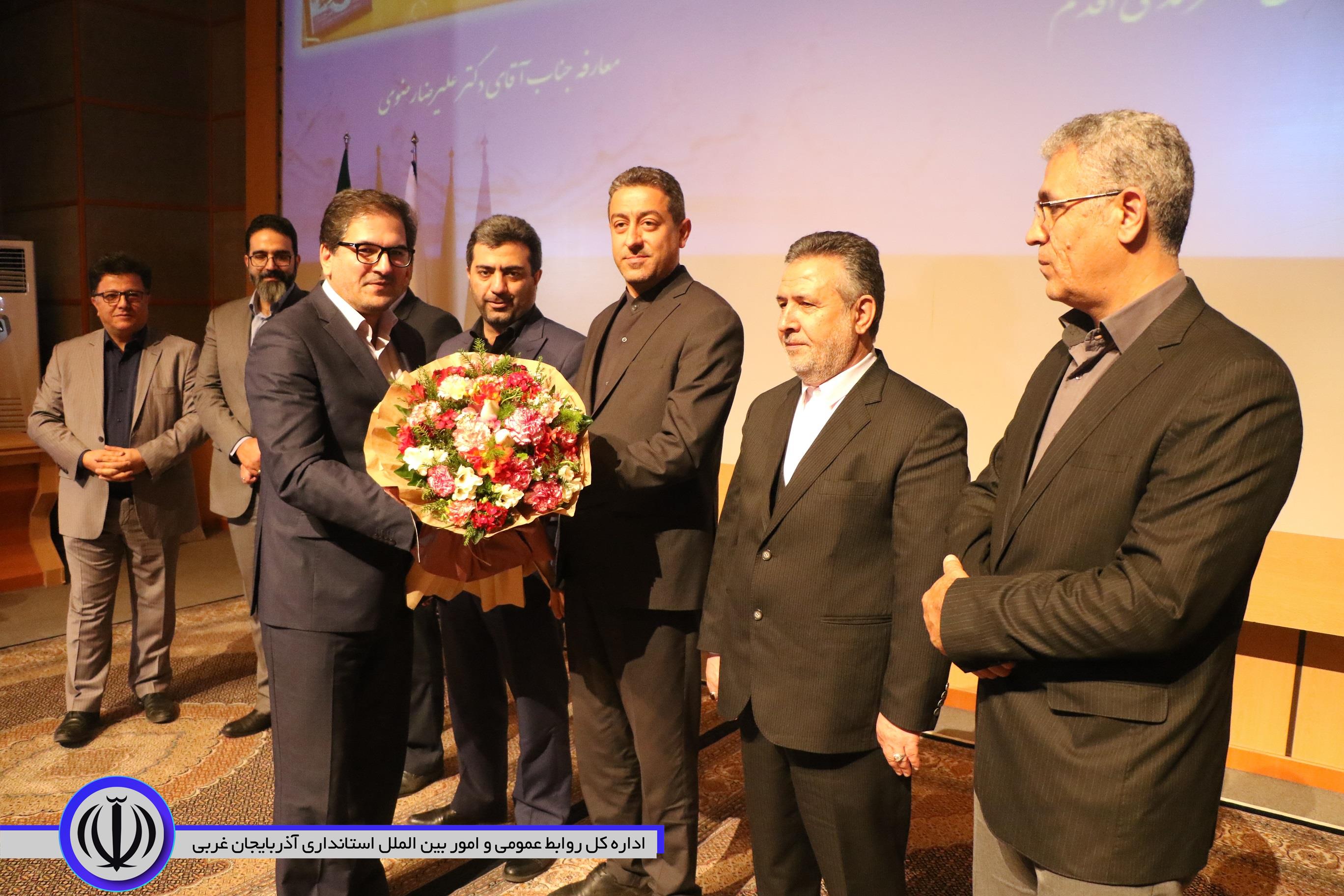 معارفه مدیرعامل جدید شرکت آب و فاضلاب روستایی استان