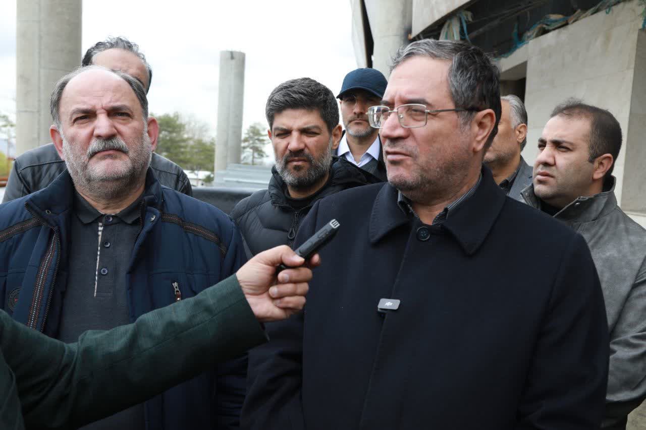 بازدید معاون رئیس‌جمهور و استاندار آذربایجان‌غربی از روند تکمیل پروژه بیمارستان 450 تخت‌خوابی ارومیه + تصاویر