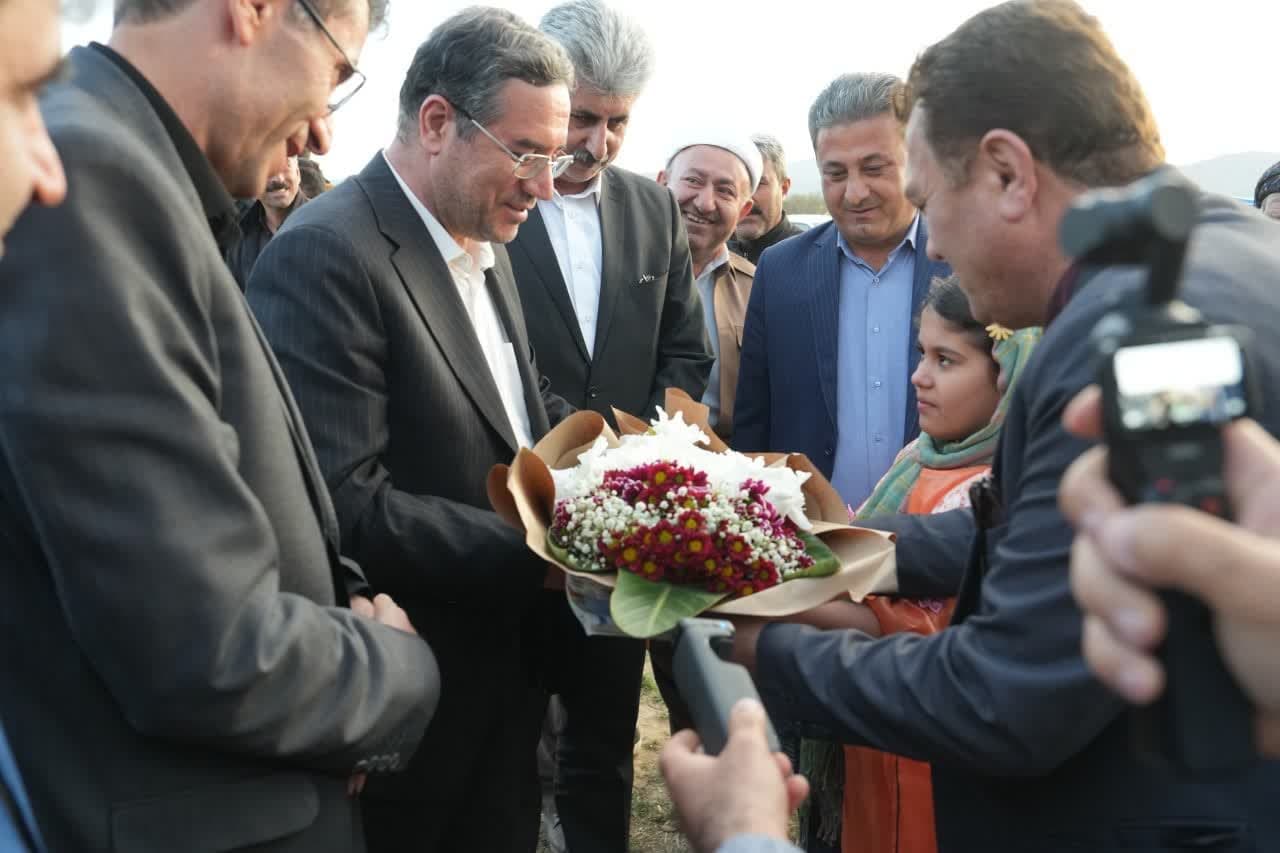 بهره برداری از طرح افزایش ظرفیت پست برق مهاباد + تصاویر