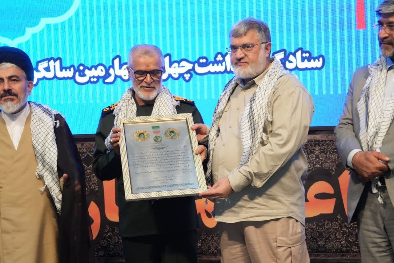 آلبوم تصویری / حضور استاندار آذربایجانغربی در همایش تجلیل از پیشکسوتان و فعالان دفاع مقدس و مقاومت