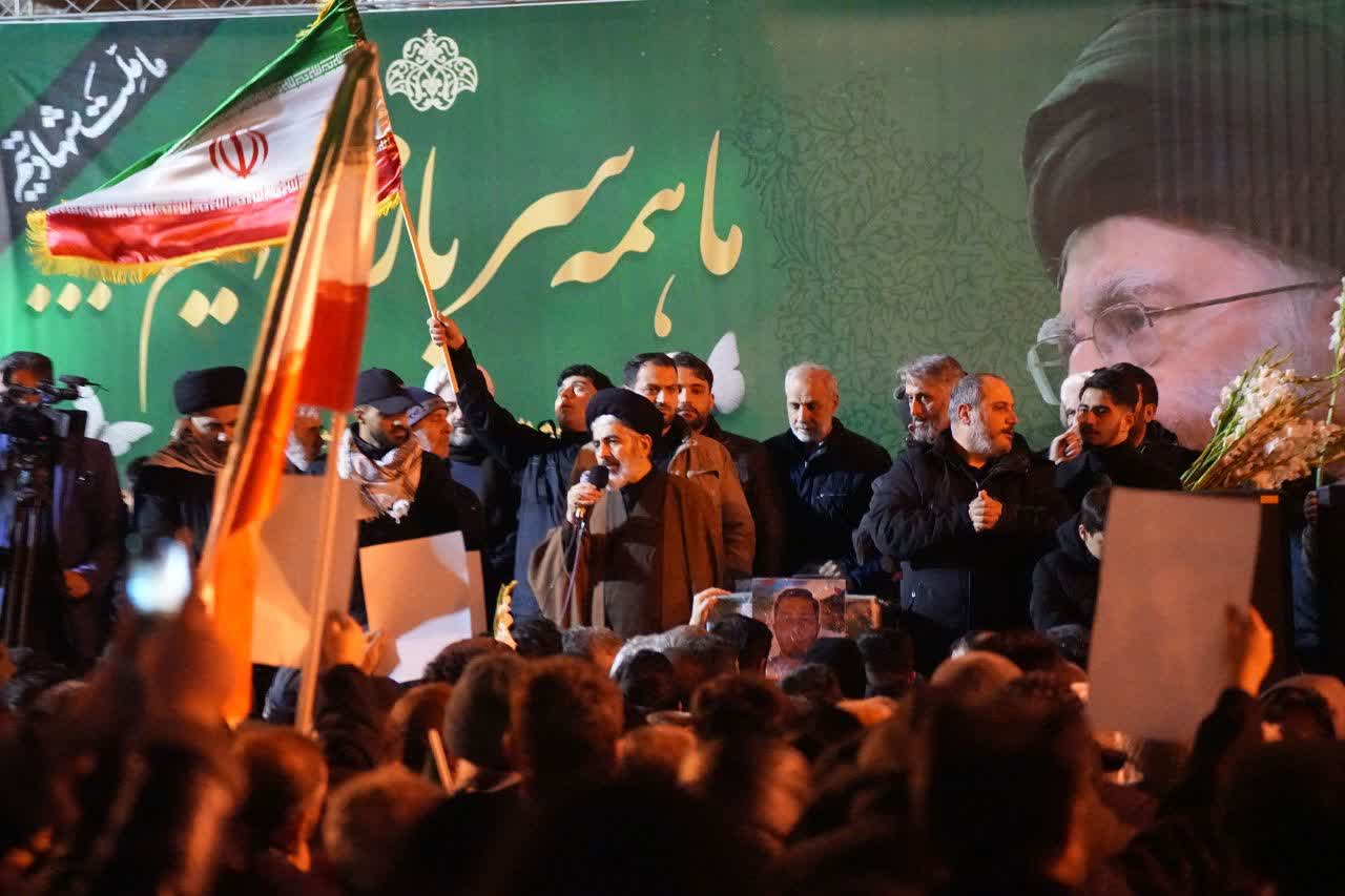 برگزاری آیین شهادت حضرت امام خامنه‌ای (قدس سره) و تشییع پیکر مطهر شهدای حافظان امنیت آذربایجان‌غربی + تصاویر