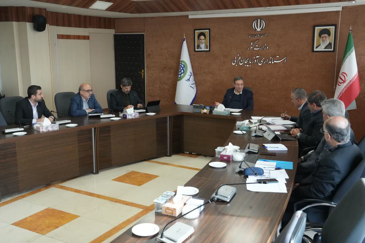 برگزاری جلسه استانی کارگروه ملی نجات دریاچه ارومیه + تصاویر