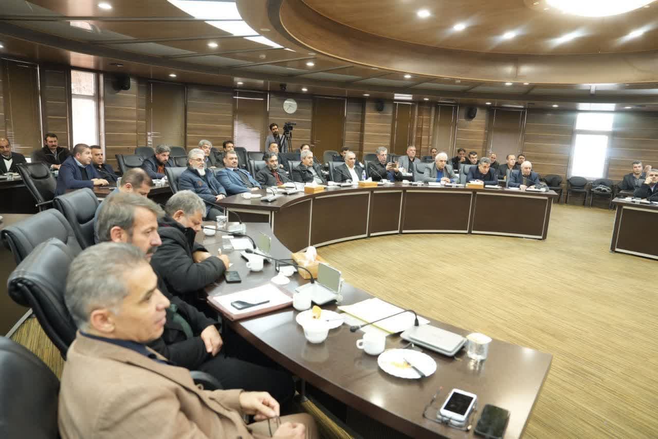 آلبوم تصویری / نشست استاندار آذربایجان غربی با جمعی از فعالان جامعه کارگری، بازنشستگان و تعاونگران