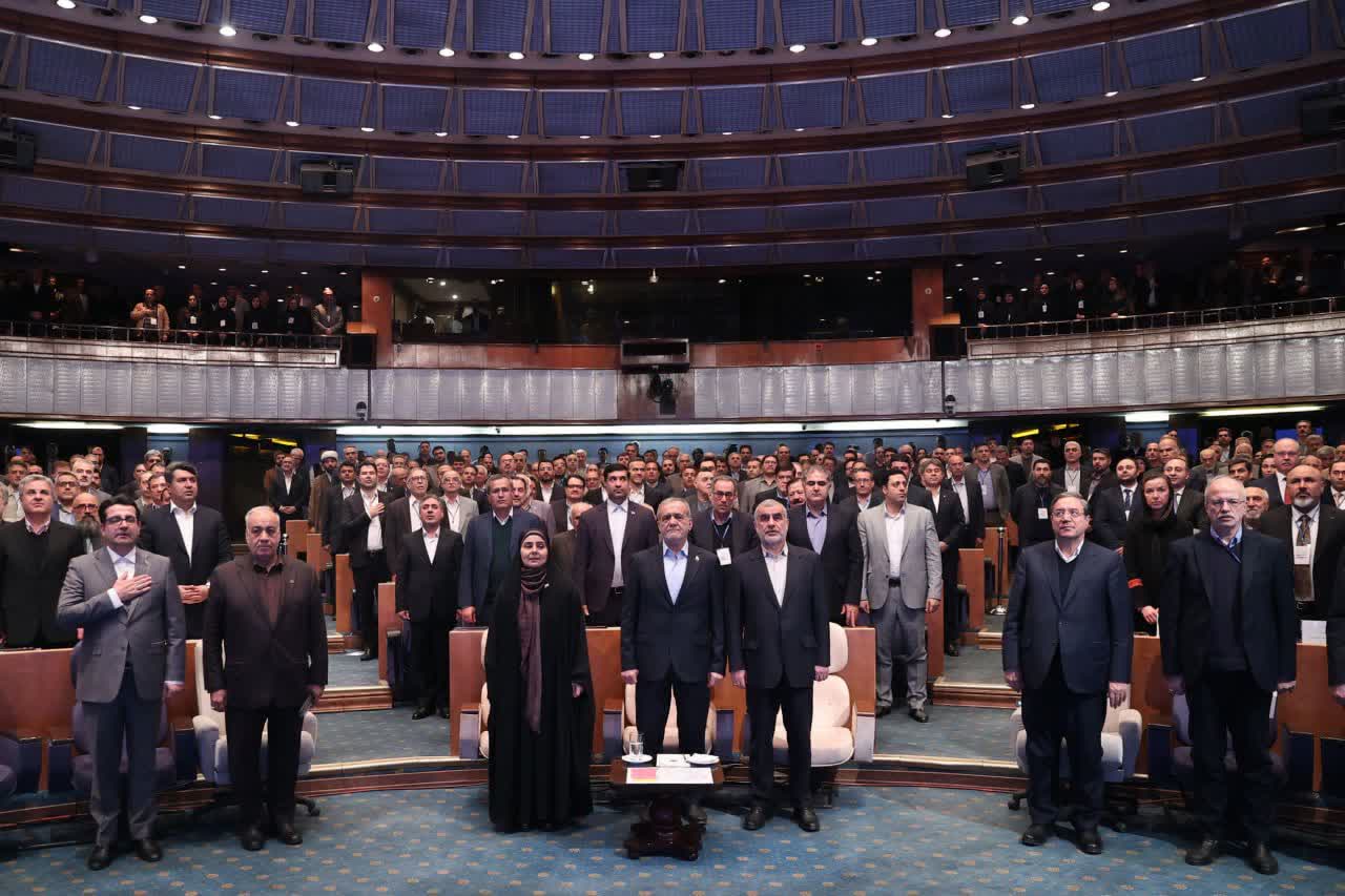 برگزاری همایش فرصت‌های سرمایه‌گذاری راه‌گذرهای ریلی و جاده‌ای + تصاویر