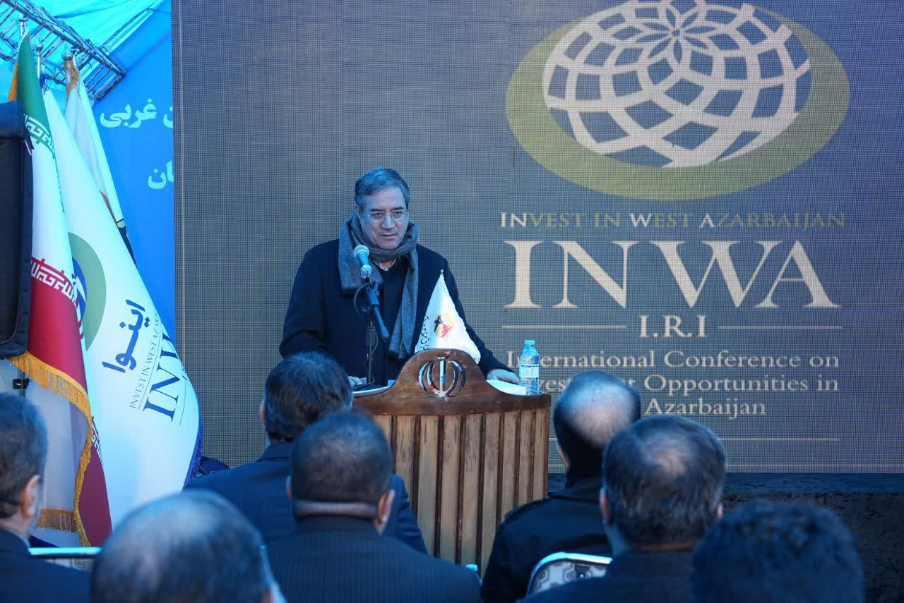 برگزاری آیین بهرهبرداری از پروژههای شرکت توزیع نیروی برق استان در ارومیه + تصاویر