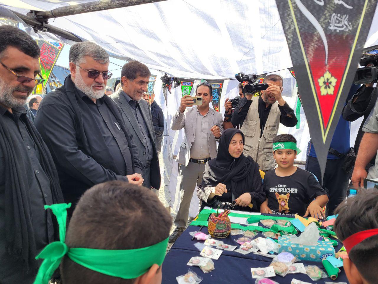 آلبوم تصویری / بازدید استاندار آذربایجانغربی از روند خدمت رسانی به زائران اربعین توسط موکب های مردمی