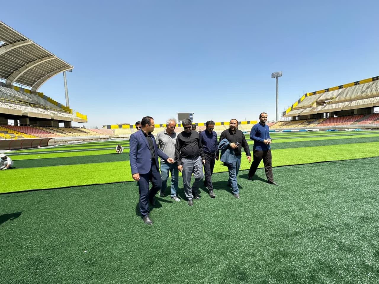 بازدید معاون هماهنگی امور عمرانی استاندار آذربایجانغربی از روند آمادهسازی استادیوم 15 هزار نفری ارومیه