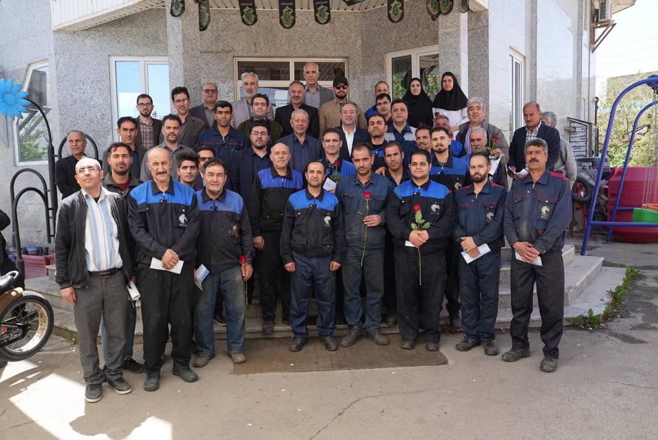 بازدید استاندار آذربایجانغربی از کارخانه ایرانپاش در ارومیه + تصاویر