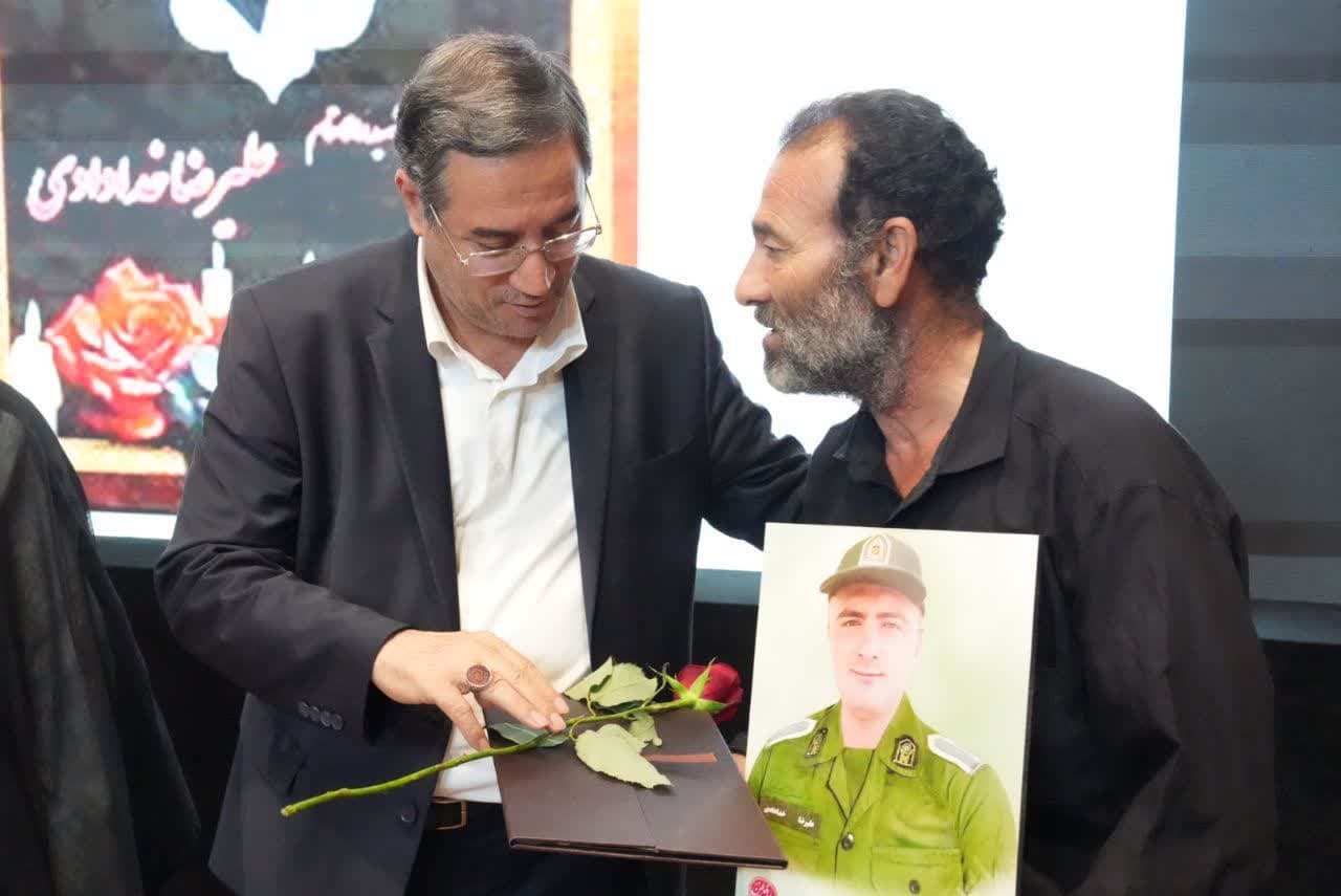 آلبوم تصویری / برگزاری آیین تجلیل از قهرمانان جهانی و آسیایی آذربایجانغربی