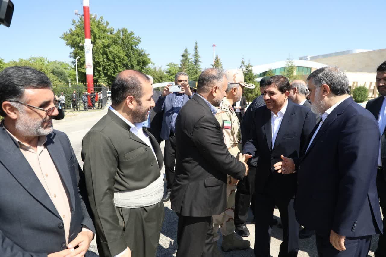 معاون اول رئیس جمهور وارد ارومیه شد + تصاویر
