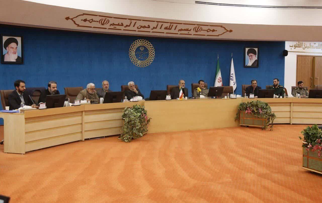 حضور استاندار آذربایجان غربى در نشست هم اندیشی استانداران برای ترویج فرهنگ دفاع مقدس + تصاویر