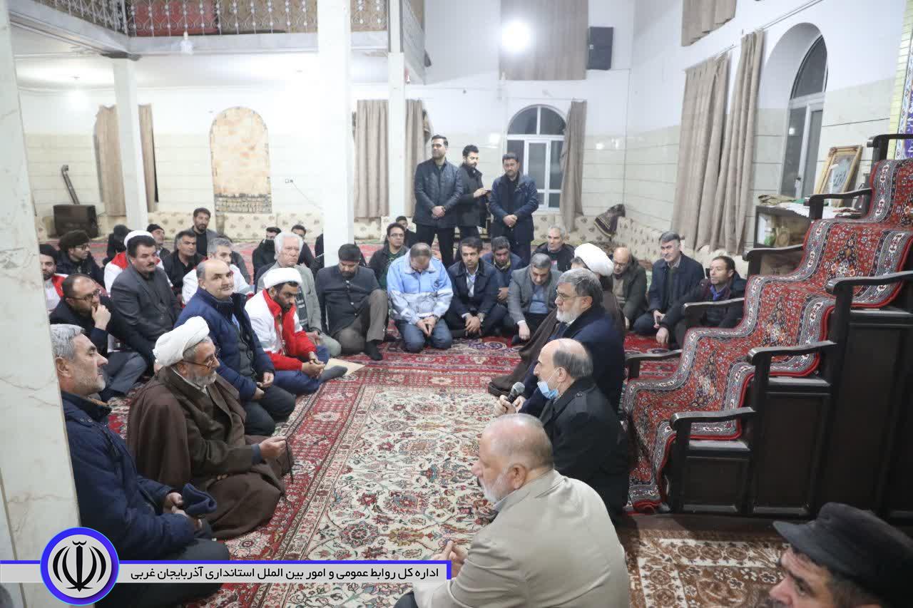 آلبوم تصویری / بازدید استاندار آذربایجانغربی و رئیس سازمان مدیریت بحران کشور از مناطق زلزله زده شهرستان خوی