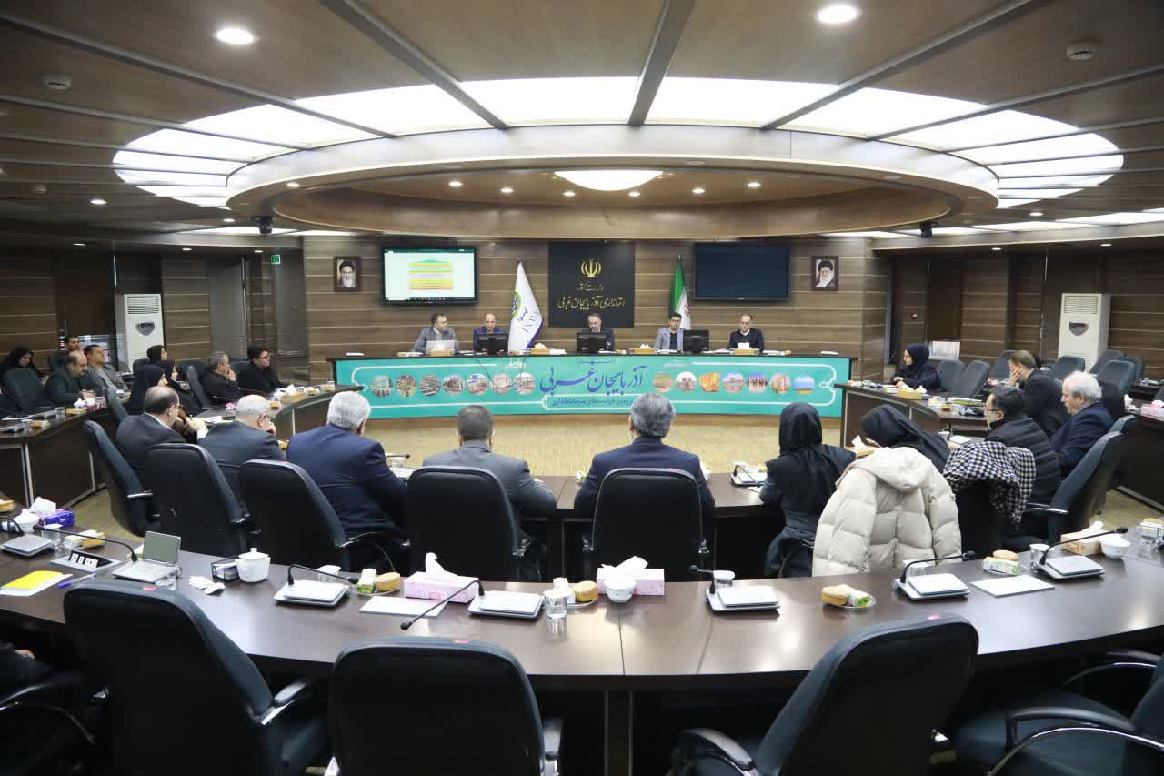 برگزاری جلسه شورای سالمندان آذربایجان‌غربی + تصاویر