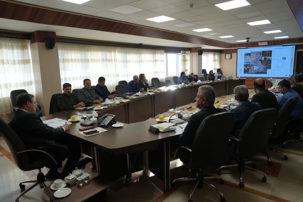 برگزاری جلسه کمیسیون ماده 5 آذربایجانغربی